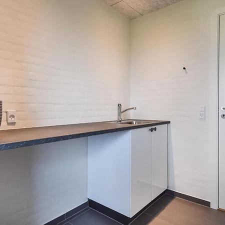 In With Kitchen